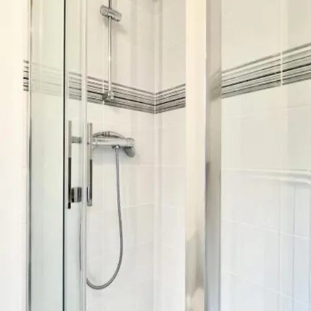Апартаменты For 4 People *